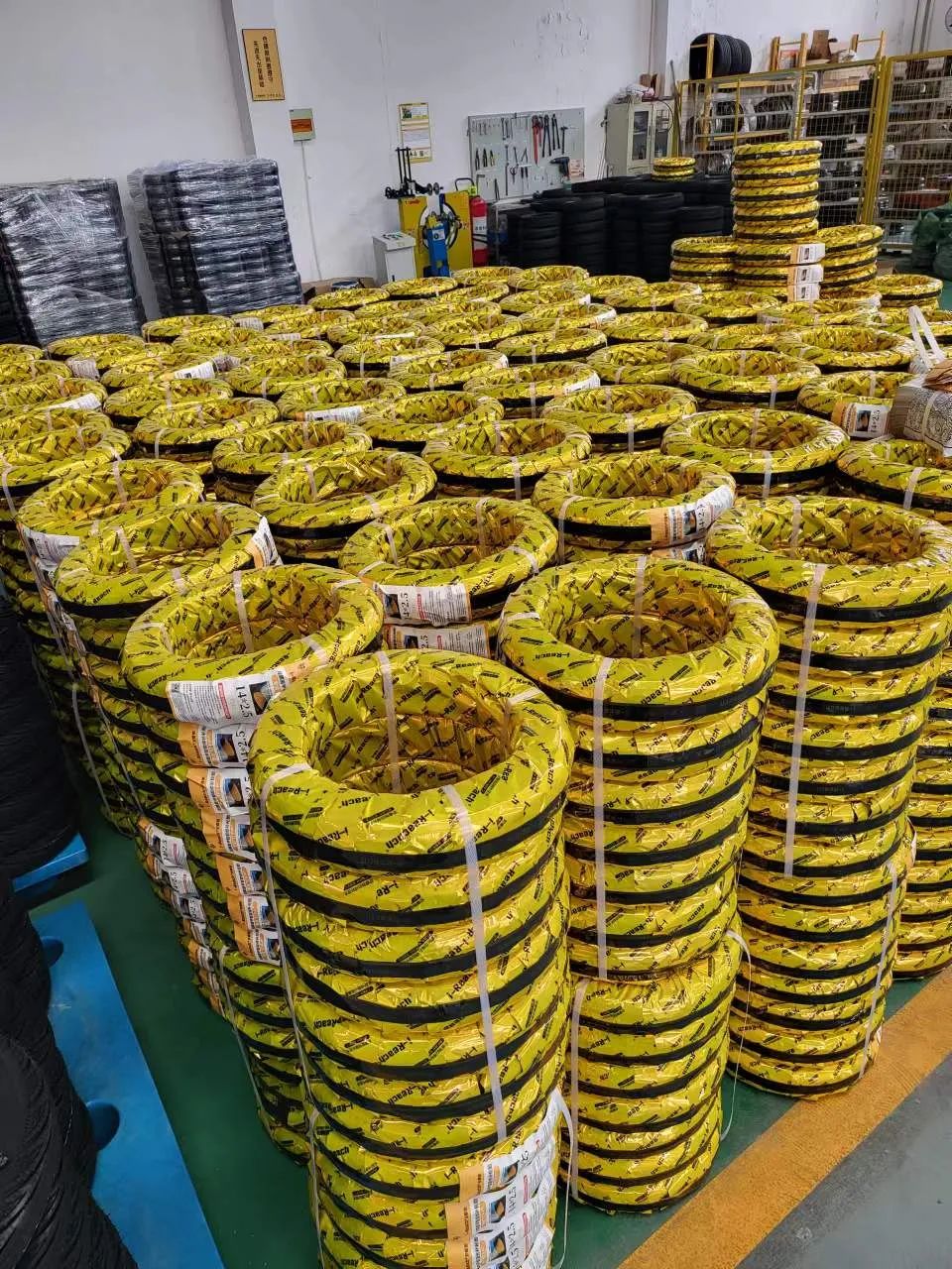 ZETA tire,puncture-resistant tires , puncture-resistant and explosion-proof tires , self-repairing tires , safety tires