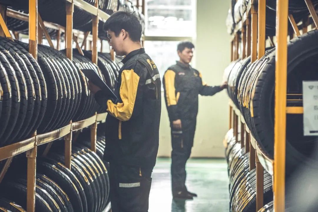 ZETA tire,puncture-resistant tires , puncture-resistant and explosion-proof tires , self-repairing tires , safety tires ZETA tire,puncture-resistant tires , puncture-resistant and explosion-proof tires , self-repairing tires , safety tires